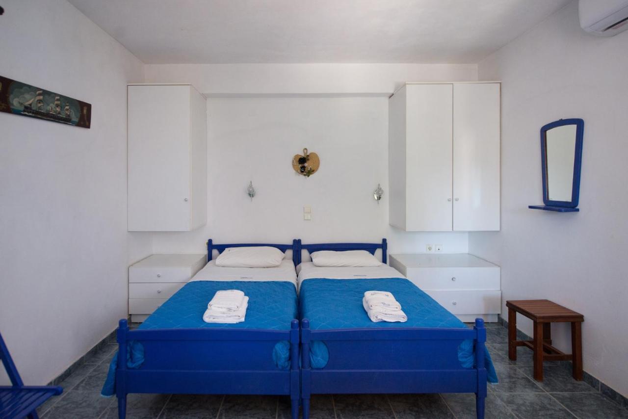 Villa Spyridoula Studios On The Beach Сидарион Экстерьер фото